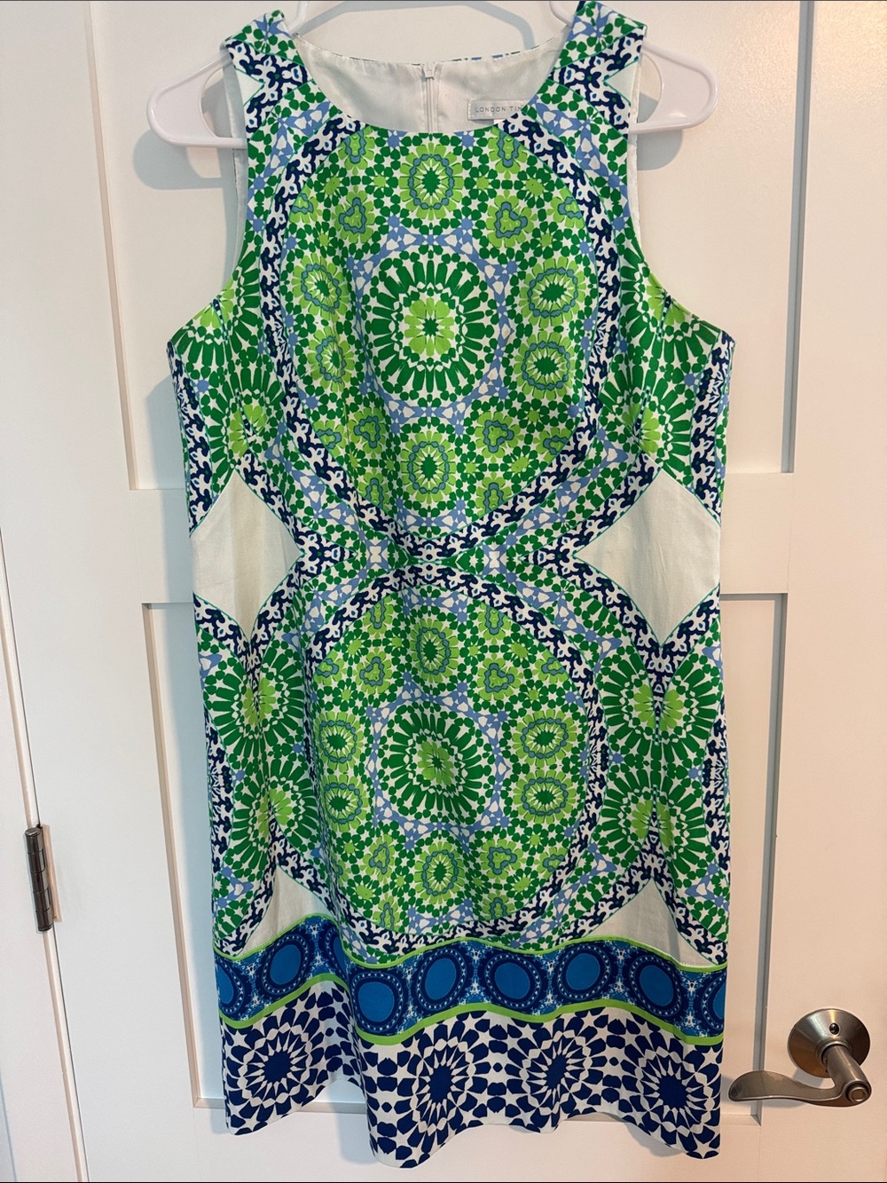 Summer Green & Blue Medallion Sleeveless Shift Dress